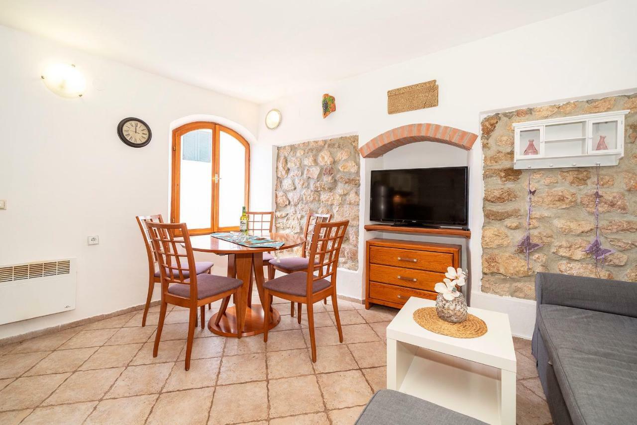 Mediterranean Korina Apartamento *